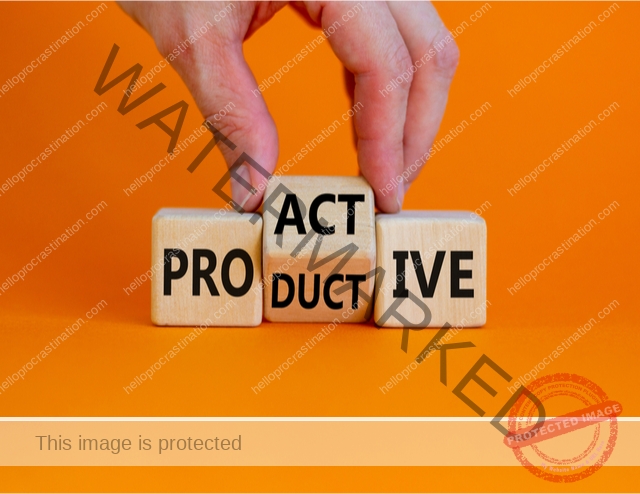 shutterstock 19292519631 These 17 Bad Habits Are Hurting Your Productivity